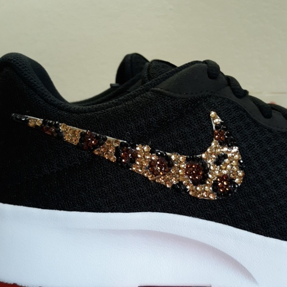 Leopard Spot Bling Nike Tanjun Black - Picture 2 of 6